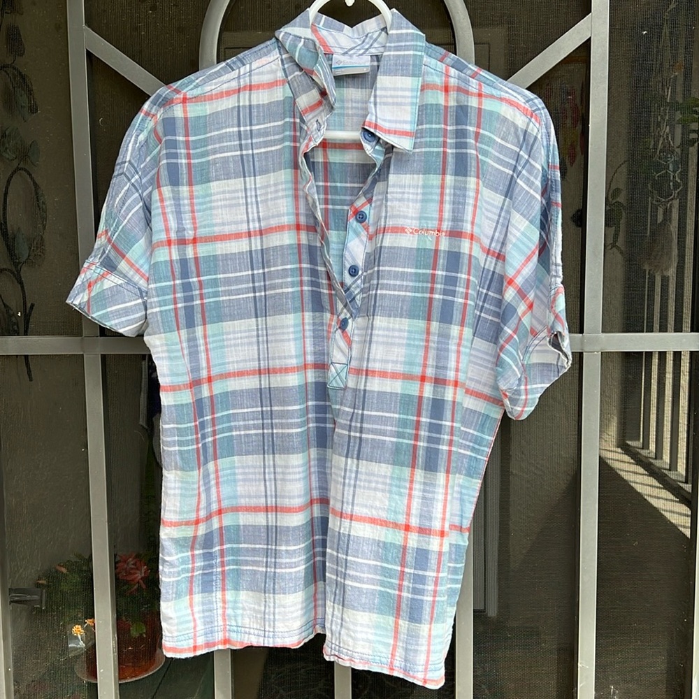 Ladies Columbia blouse